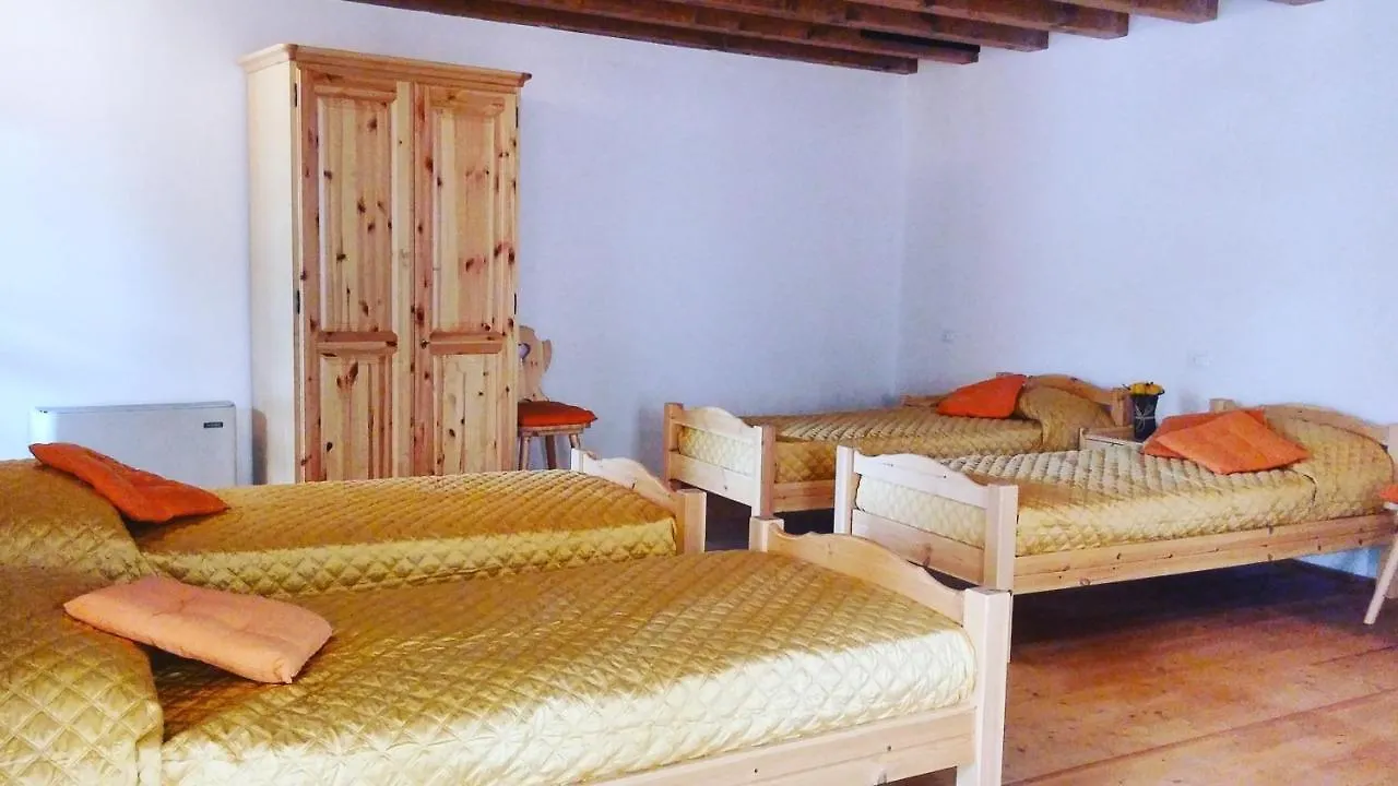 Ostello Sociale Borgo Venno Lavenone Hostel